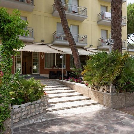 Hotel Olympic Μιλάνο Μαριτίμα Εξωτερικό φωτογραφία