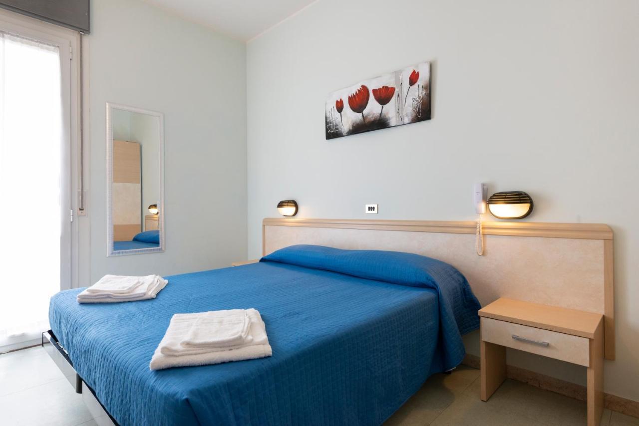Hotel Olympic Μιλάνο Μαριτίμα Εξωτερικό φωτογραφία