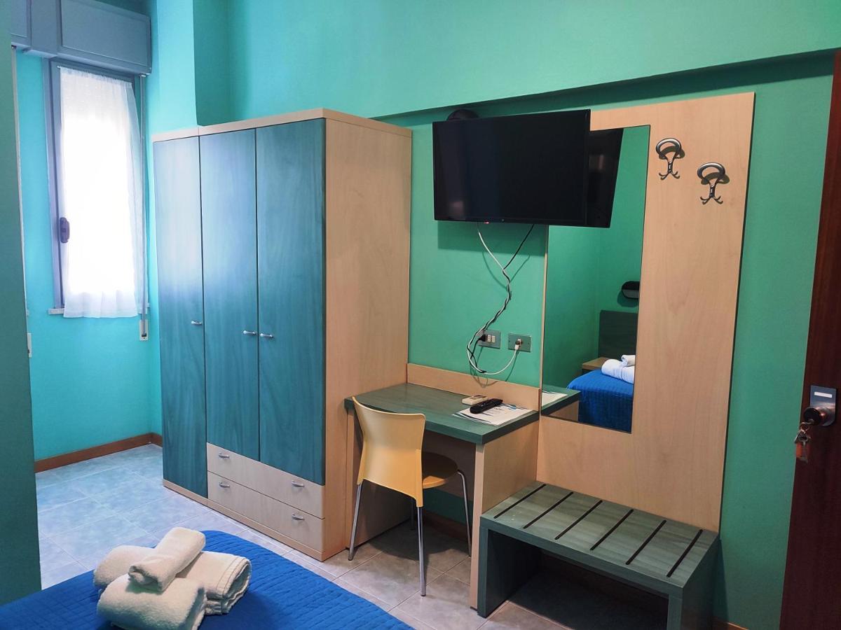 Hotel Olympic Μιλάνο Μαριτίμα Εξωτερικό φωτογραφία
