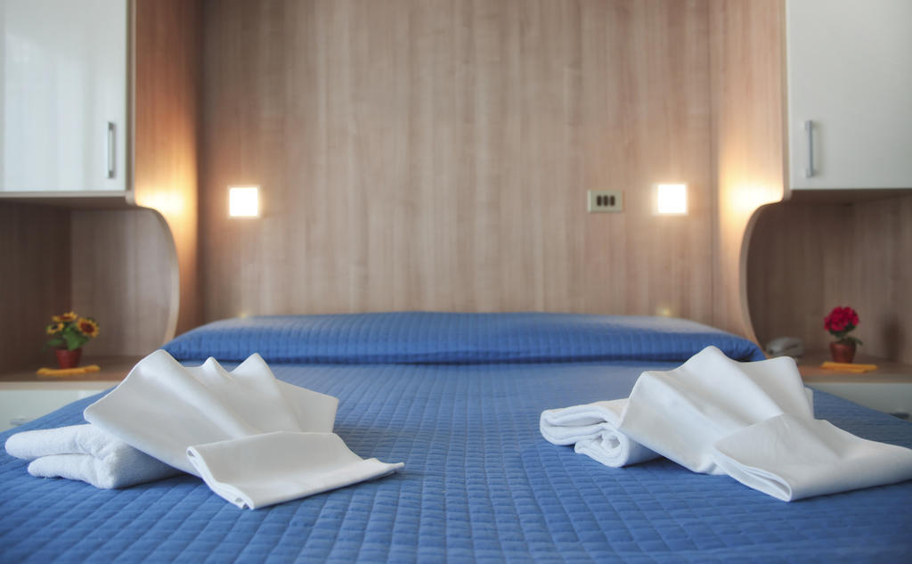 Hotel Olympic Μιλάνο Μαριτίμα Εξωτερικό φωτογραφία